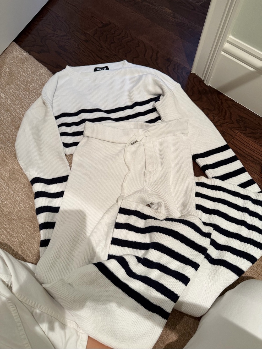 SER.O.YA striped knit set